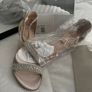 Brand New David’s Bridal wedge heel with bling